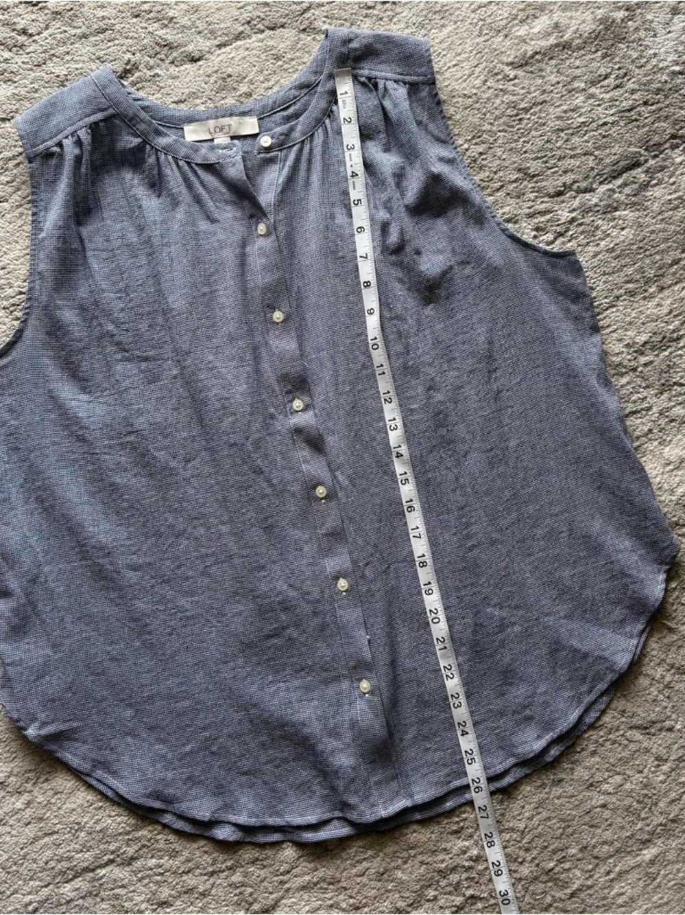 Loft Sleeveless Button Front Micro Houndstooth Textured Blouse | XL - Picture 5 of 6